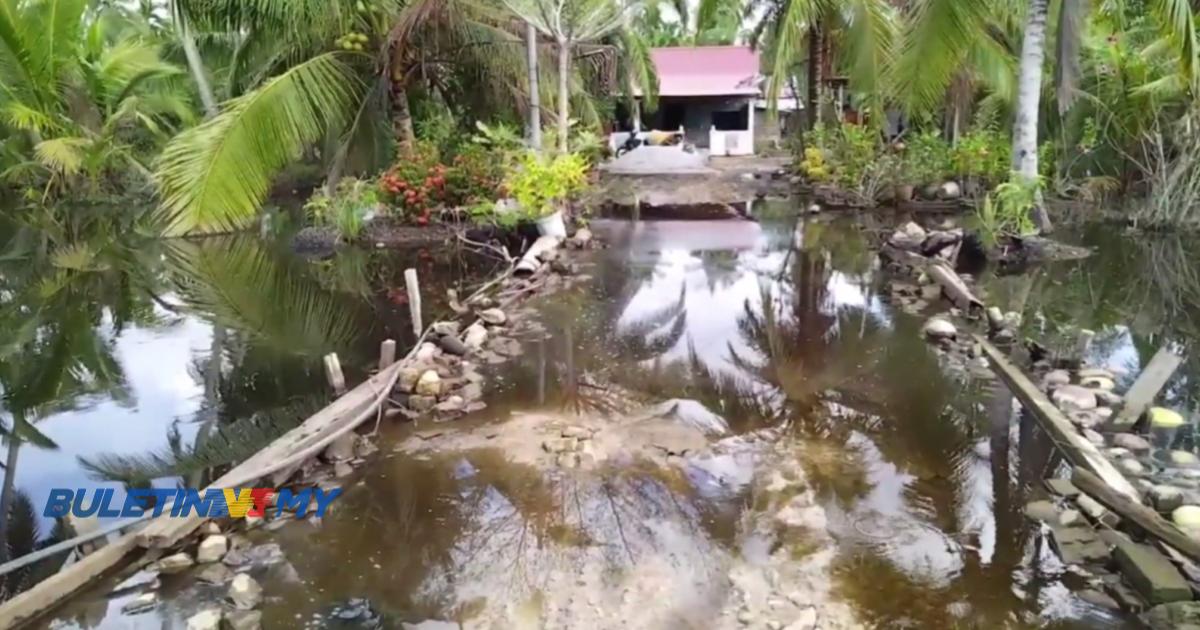 Tambah Import Pam Kuasa Tinggi Atasi Banjir Termenung Ahmad Zahid