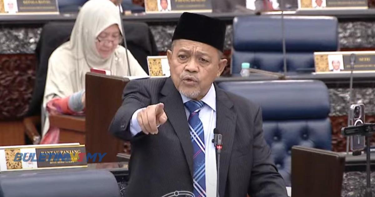 Shahidan Gelar Ahli Parlimen Kera Dewan Rakyat Kecoh BULETIN TV3