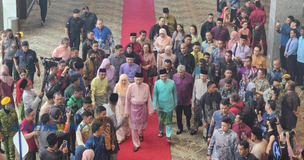 PM Hadir Majlis Sambutan Aidilfitri MADANI 2024 Peringkat Kebangsaan