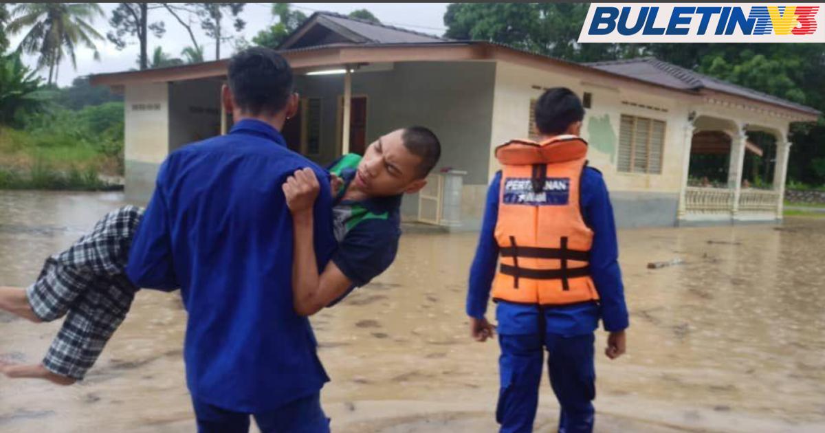 Banjir Kilat Melanda Beberapa Kawasan Di Melaka