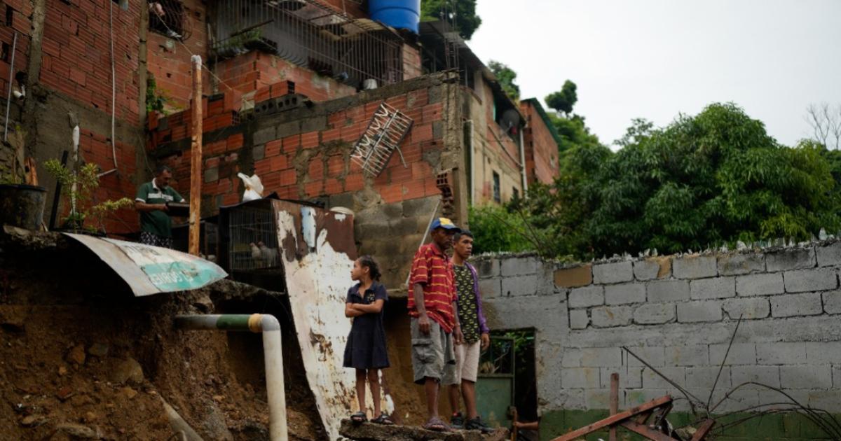 20 kediaman musnah, seorang penduduk cedera akibat banjir di Venezuela
