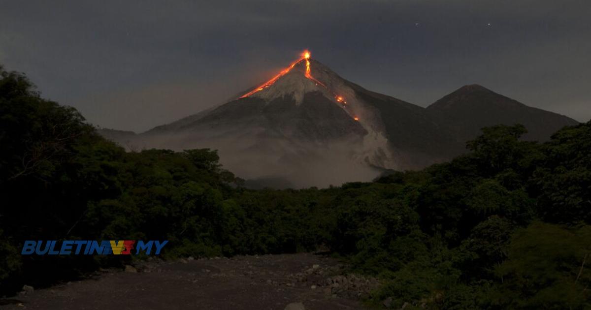 Lapangan terbang terpaksa ditutup susulan letusan gunung berapi di Guatemala