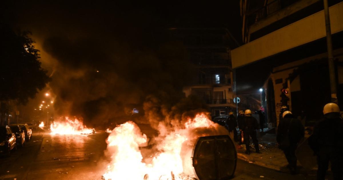 35 individu ditahan polis dalam rusuhan di Greece