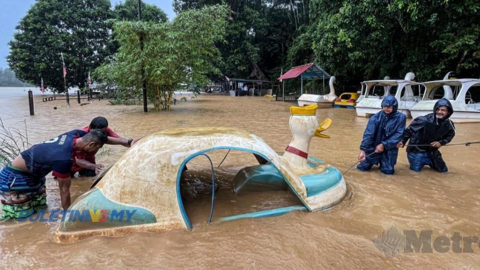 Tiga Negeri Pantai Timur, Perak Dilanda Banjir