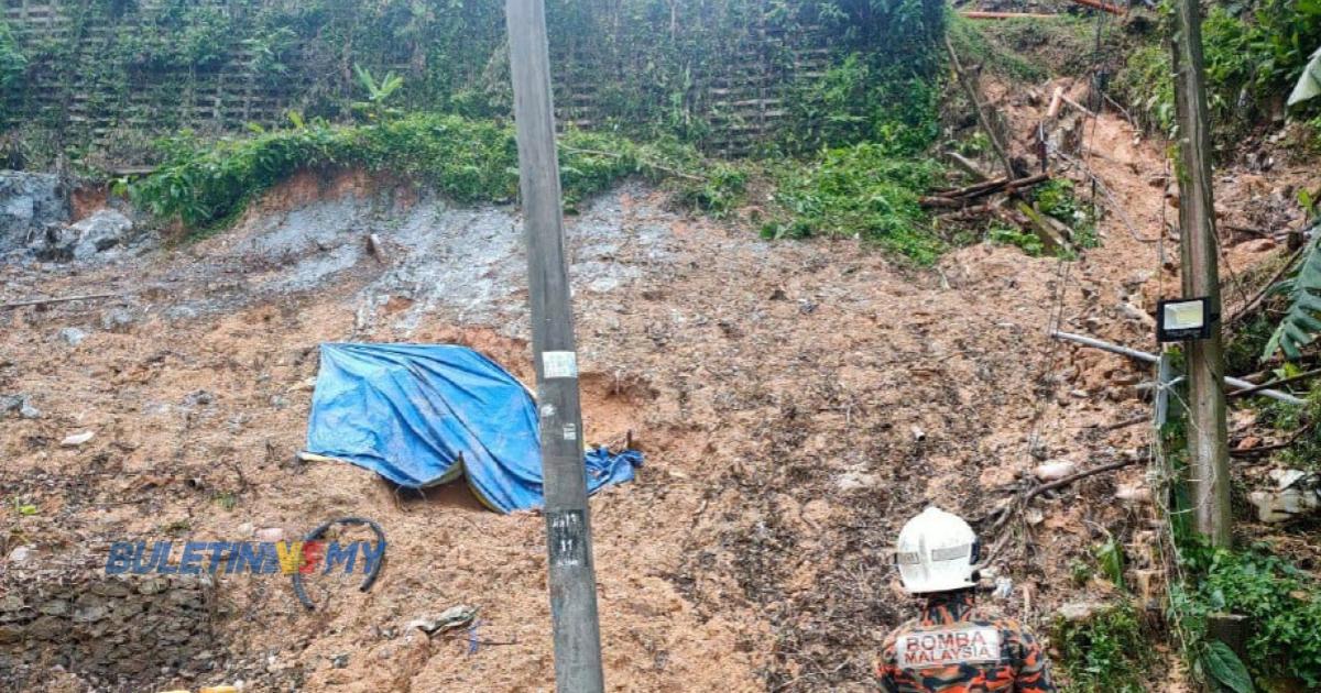 [VIDEO] Paip bawah tanah bocor punca tanah runtuh di Taman Megah Jaya