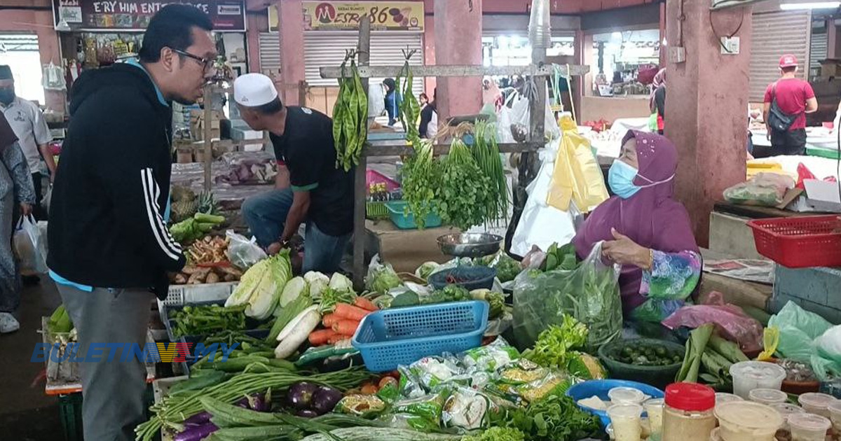 Harga sayur naik tiga kali ganda kerana tengkujuh