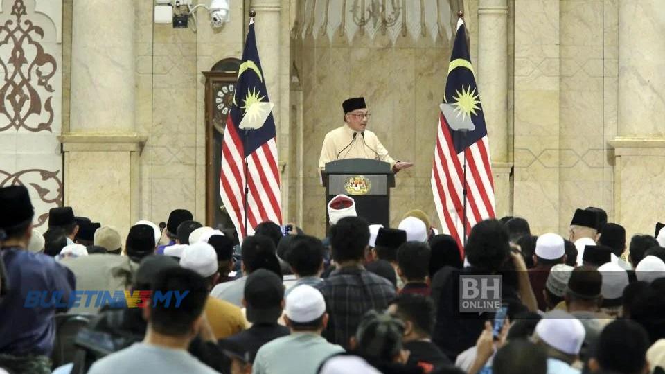 ‘Masih ada penjawat awam minta, terima rasuah’ – PM