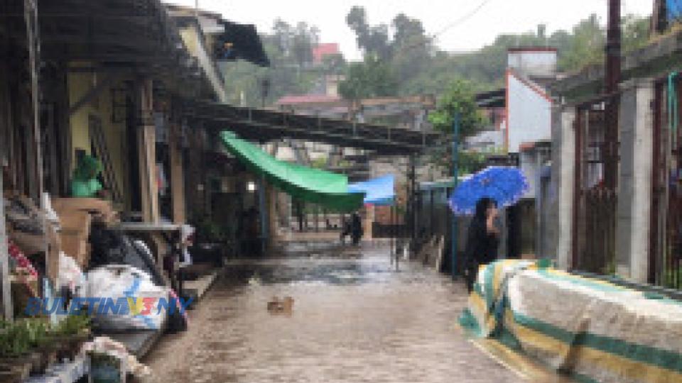 Banjir & tanah runtuh ragut 5 nyawa di utara Sulawesi