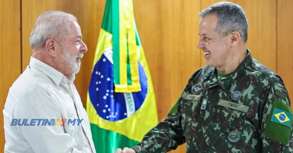 Presiden Brazil pecat ketua tentera