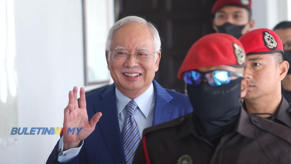1MDB: Ada transaksi dan penggunaan kad kredit dalam akaun Najib