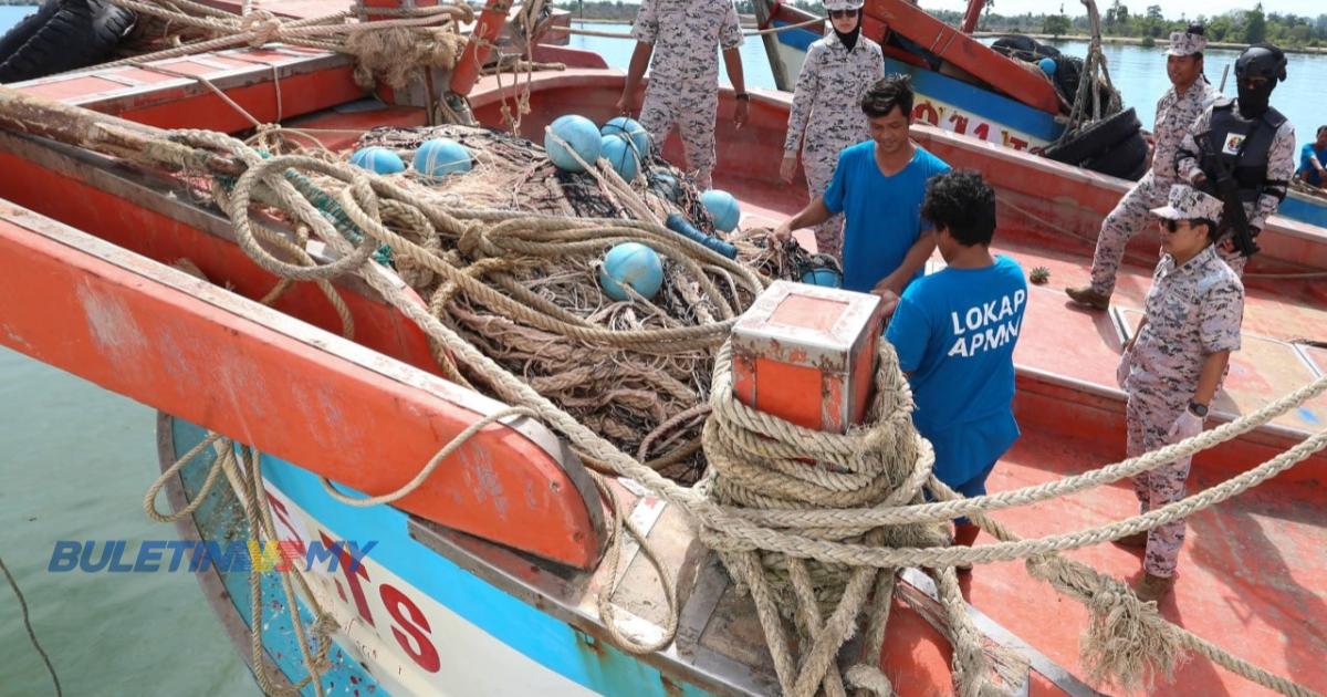 Maritim Malaysia lupus 11 bot nelayan asing, dijadikan tukun tiruan