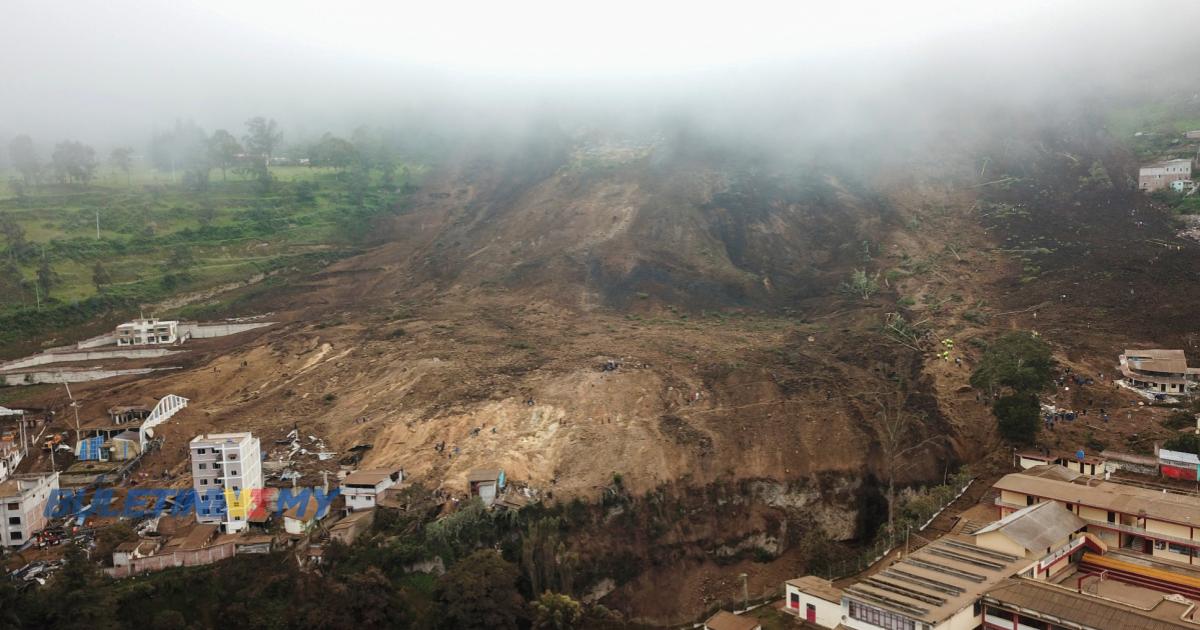 Tanah runtuh ragut 16 nyawa di Ecuador
