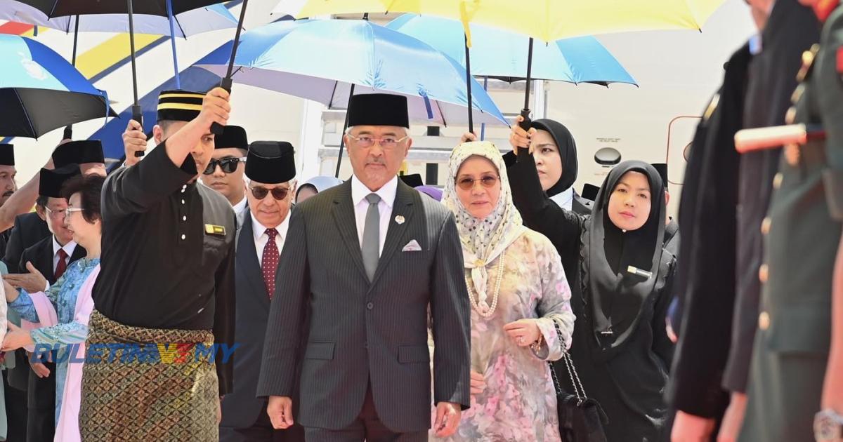 Agong, Raja Permaisuri Agong Berangkat Tiba Di P.Pinang Untuk Lawatan ...