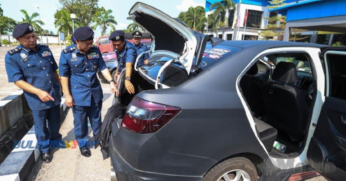 [VIDEO] Rampasan rokok seludup hampir RM1 juta 