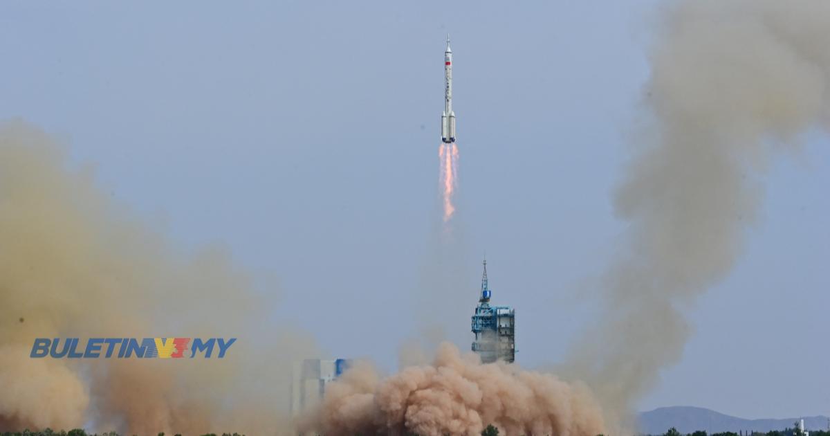 Kapal angkasa Shenzhow-16 berjaya dilancar.