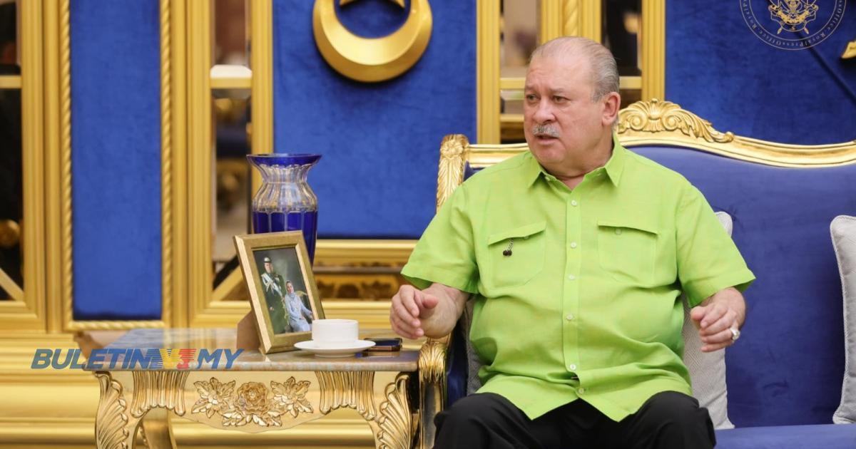 [VIDEO] Sultan Ibrahim tegur persekitaran flat kos rendah kotor