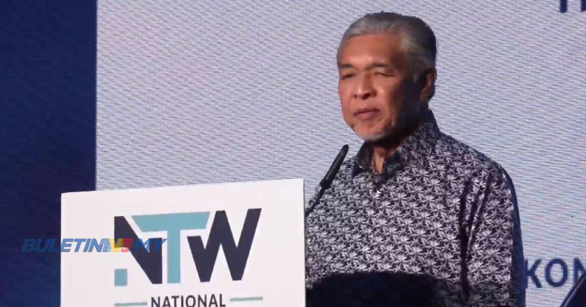 [VIDEO] Rombakan kabinet : Hak mutlak, budi bicara PM – Zahid