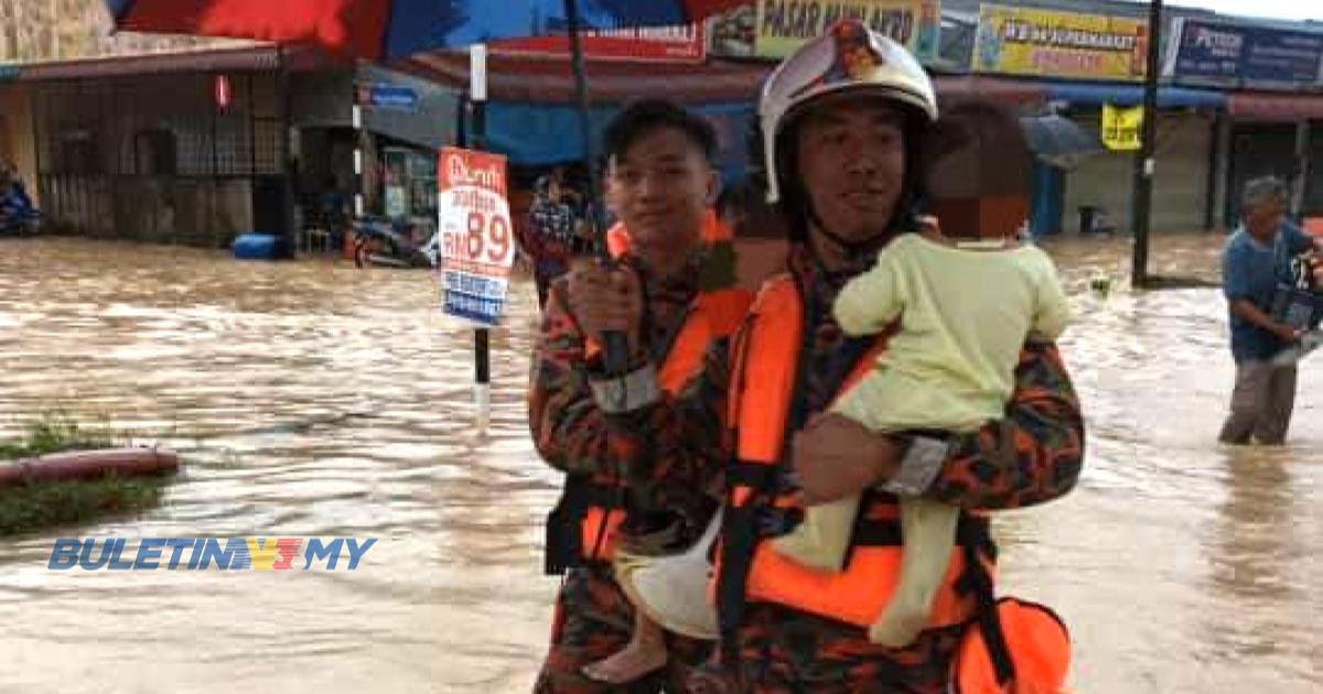 9 wanita, 3 bayi dan 1 lelaki OKU diselamatkan selepas terperangkap dalam banjir kilat