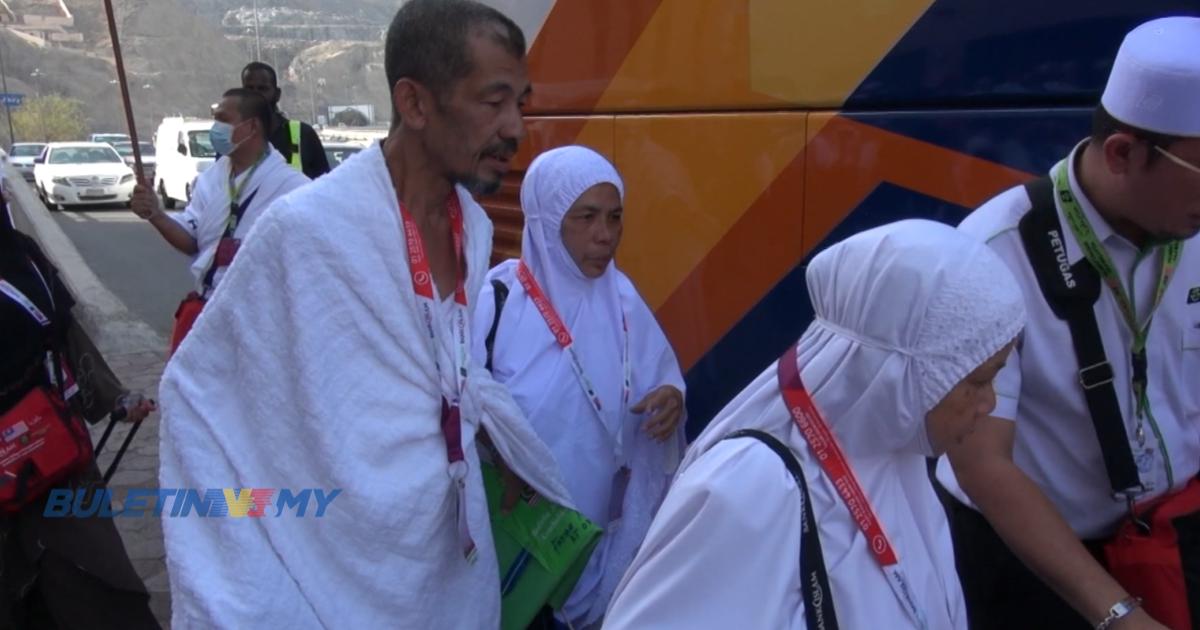 [VIDEO] Jemaah Malaysia bergerak ke Arafah untuk berwukuf