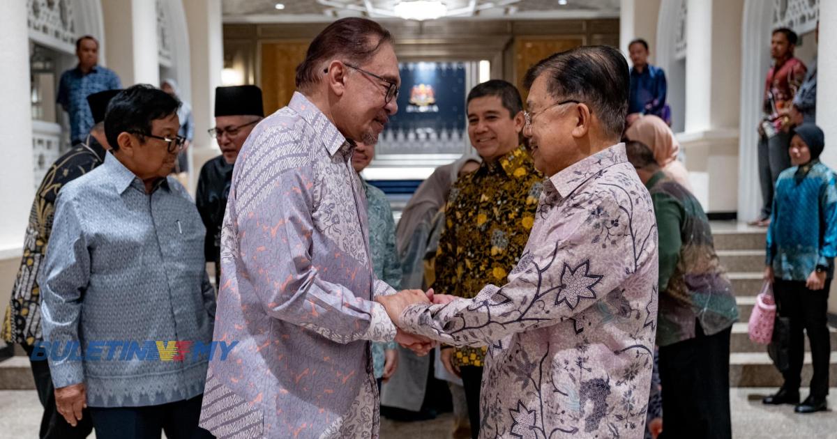 Anwar bincang isu Palestin bersama Jusuf Kalla di Putrajaya