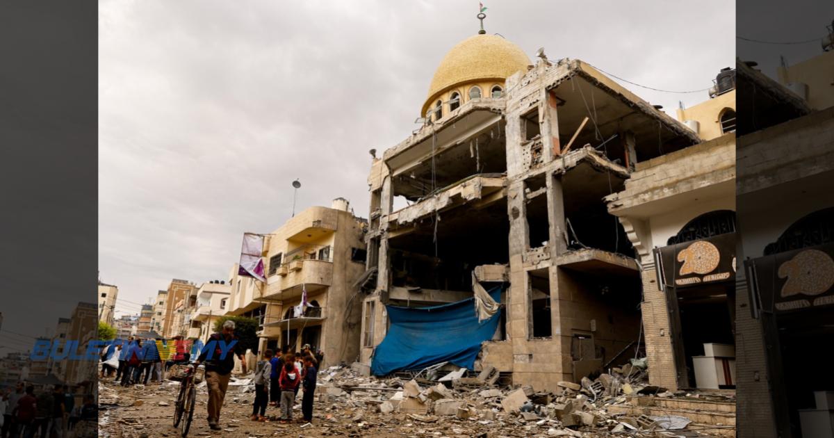 [VIDEO] Israel serang Masjid Al-Sunna ragut 50 nyawa penduduk Palestin