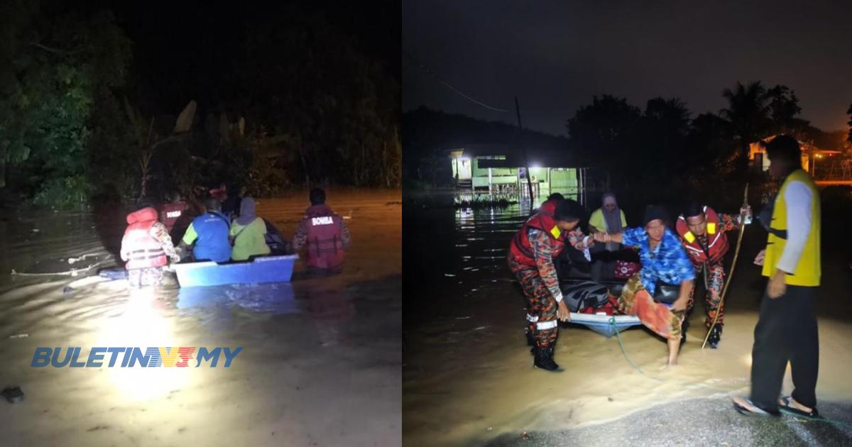 [VIDEO] Dua keluarga dipindahkan akibat banjir kilat