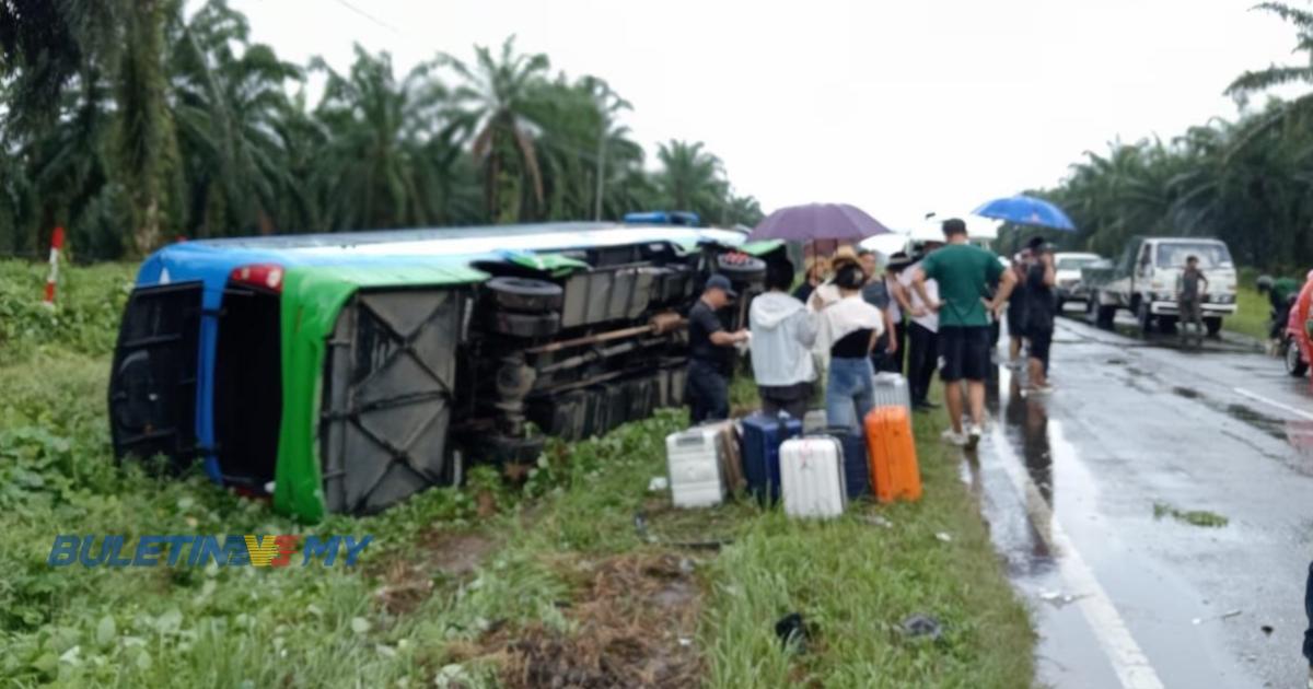 Bas persiaran terbalik, seorang pelancong China maut