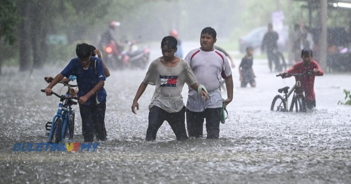 [VIDEO] Amaran hujan berterusan tahap bahaya di Terengganu & Kelantan 