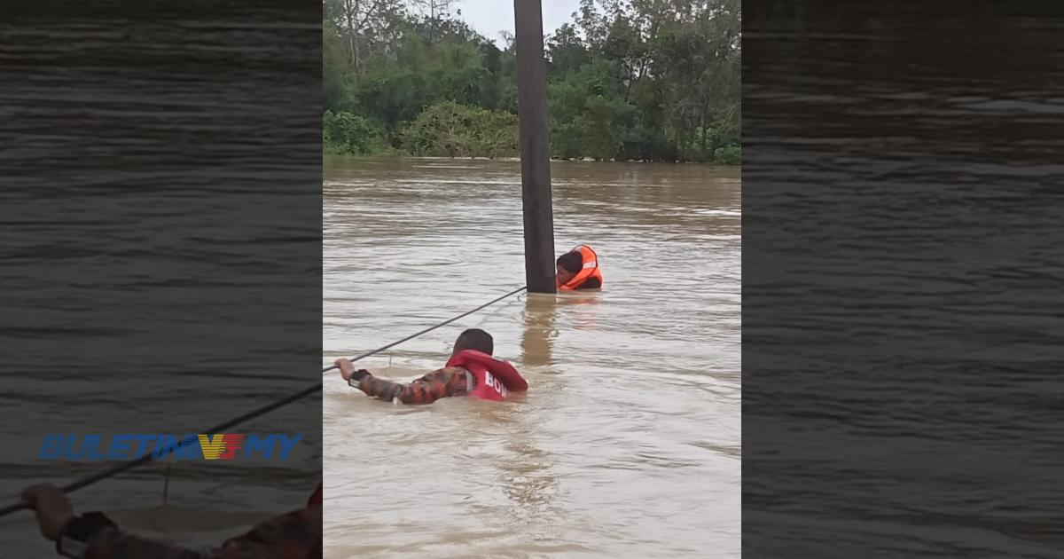 Dihanyutkan banjir, empat remaja diselamatkan JBPM Machang