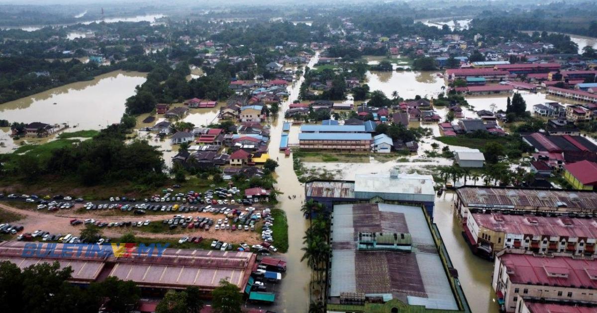 [VIDEO] Johor dan Sabah negeri terbaharu dilanda banjir, 28,310 mangsa di seluruh negara