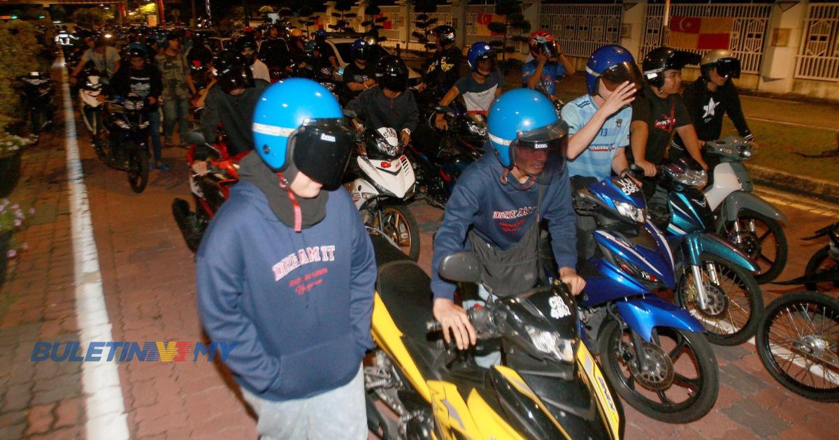 Umur baru 12 tahun berani tunggang motosikal dari Klang ke Shah Alam