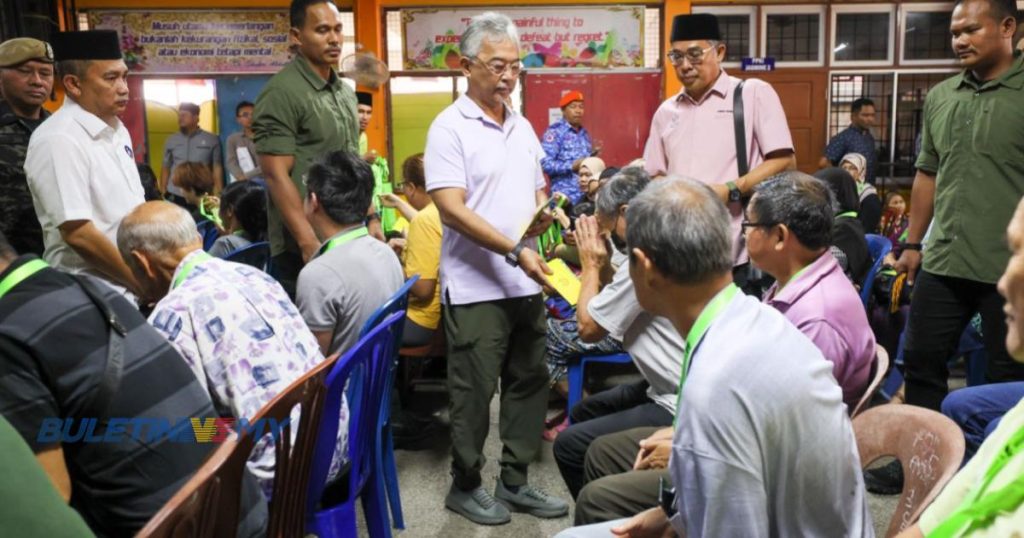 Al-Sultan Abdullah Pantau Projek Tebatan Banjir Sungai Lembing ...