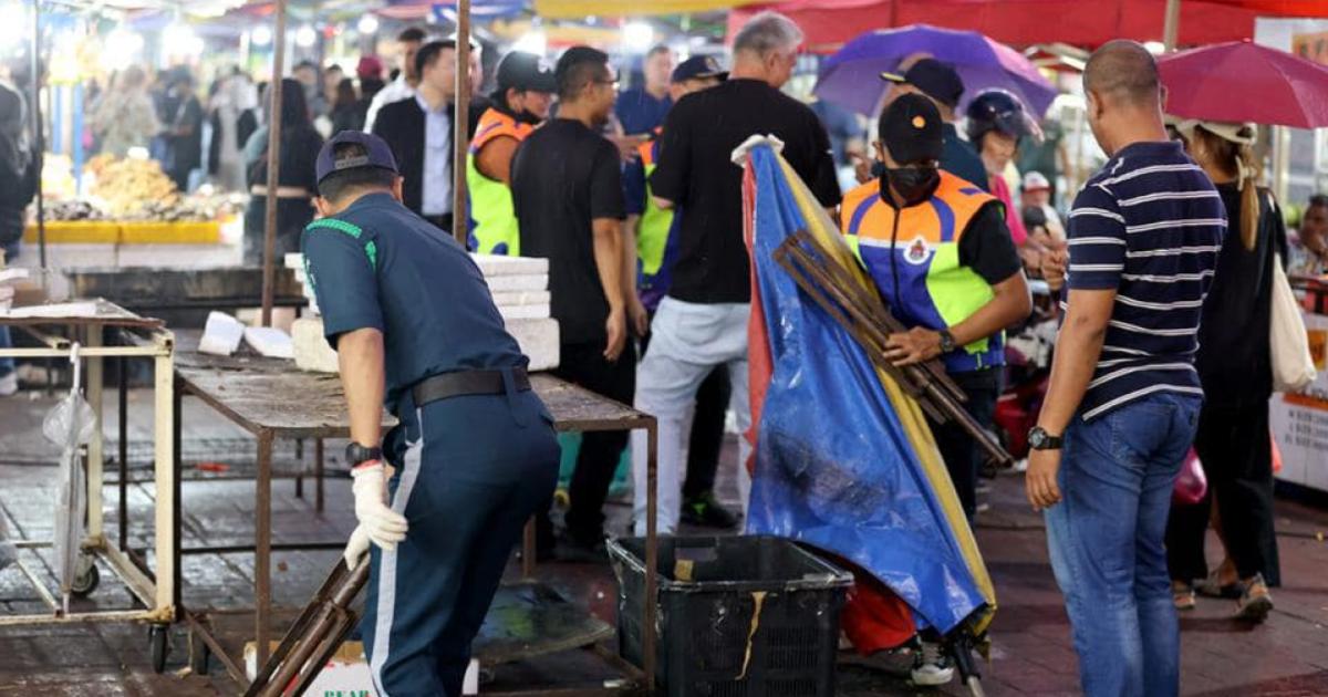 [VIDEO] DBKL gempur Jalan Alor, Bukit Bintang