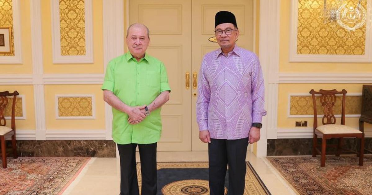 Sultan Ibrahim terima menghadap PM di Istana Negara