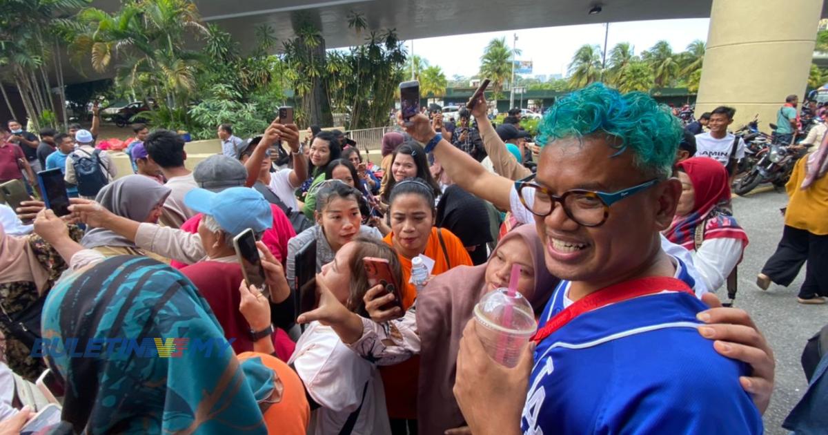 Pilihan Raya Umum Indonesia 2024: Uya Kuya, calon PAN dilihat hadir di WTCKL 