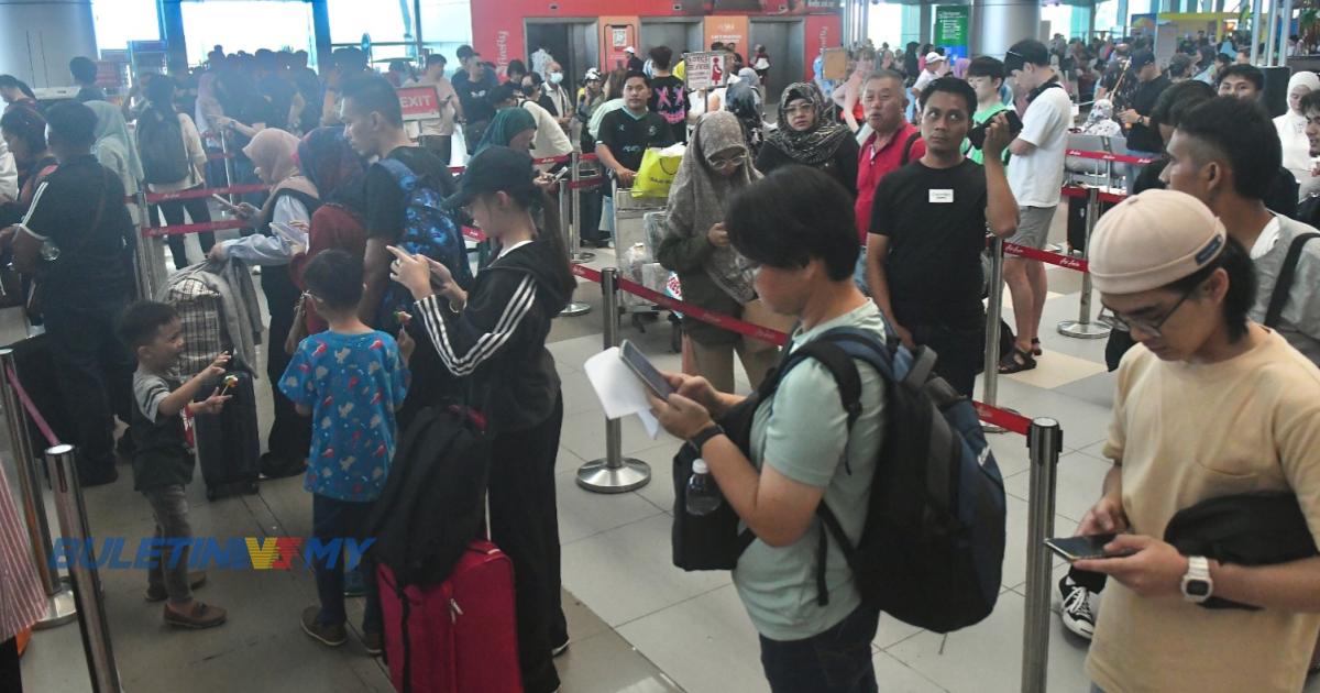 Letusan Gunung Ruang: Malaysia Airlines tawar perubahan atau bayaran balik