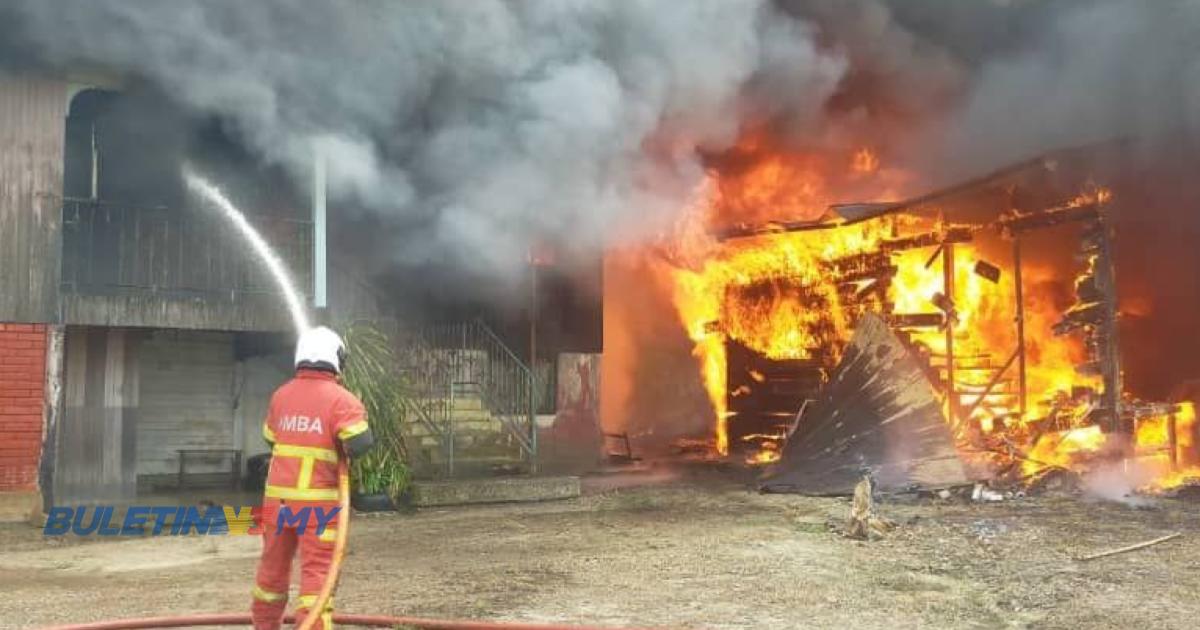 Rumah, bengkel dan tujuh kenderaan musnah dalam kebakaran