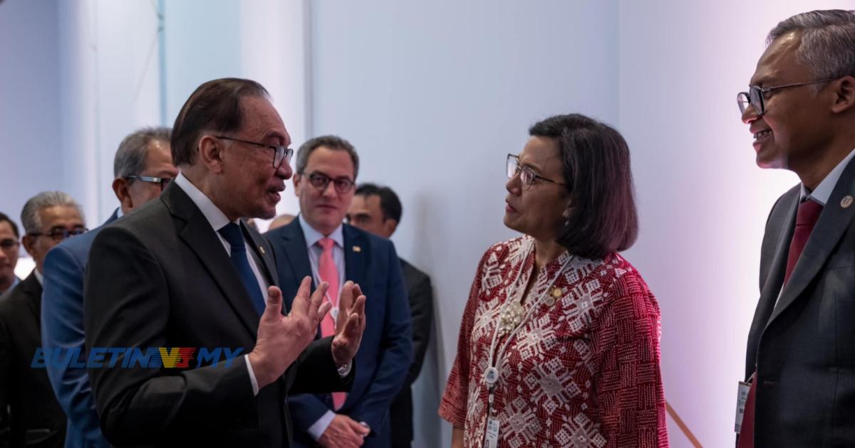 PM Anwar luang masa bincang isu serantau dengan Menteri Kewangan Indonesia