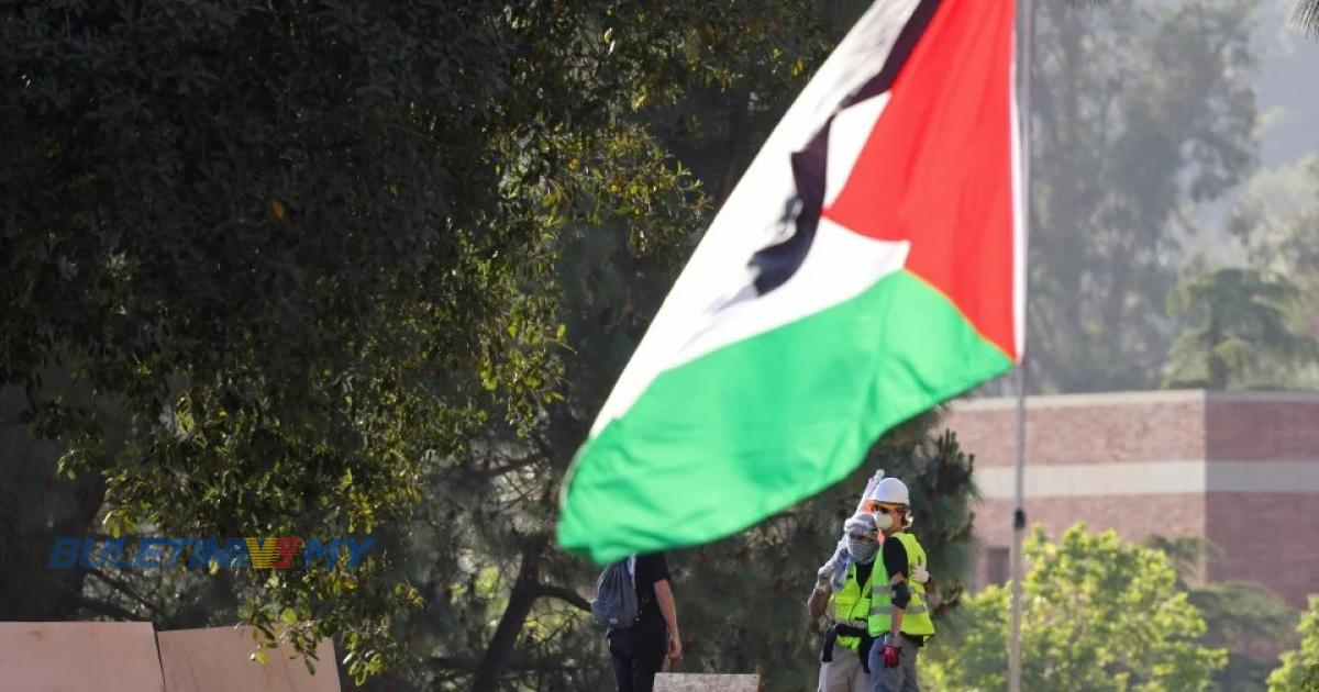 UCLA batal kelas, polis ditempatkan di kampus susulan protes perang Israel-Palestin memuncak