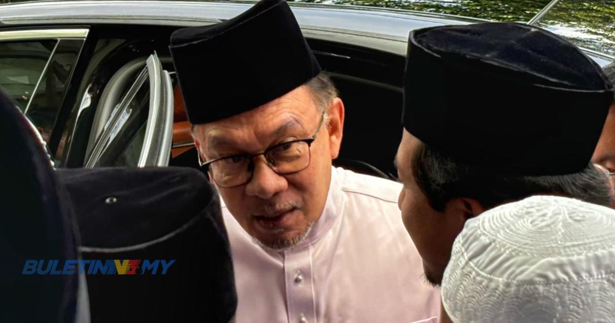 PM Anwar makan tengah hari di Petaling Jaya