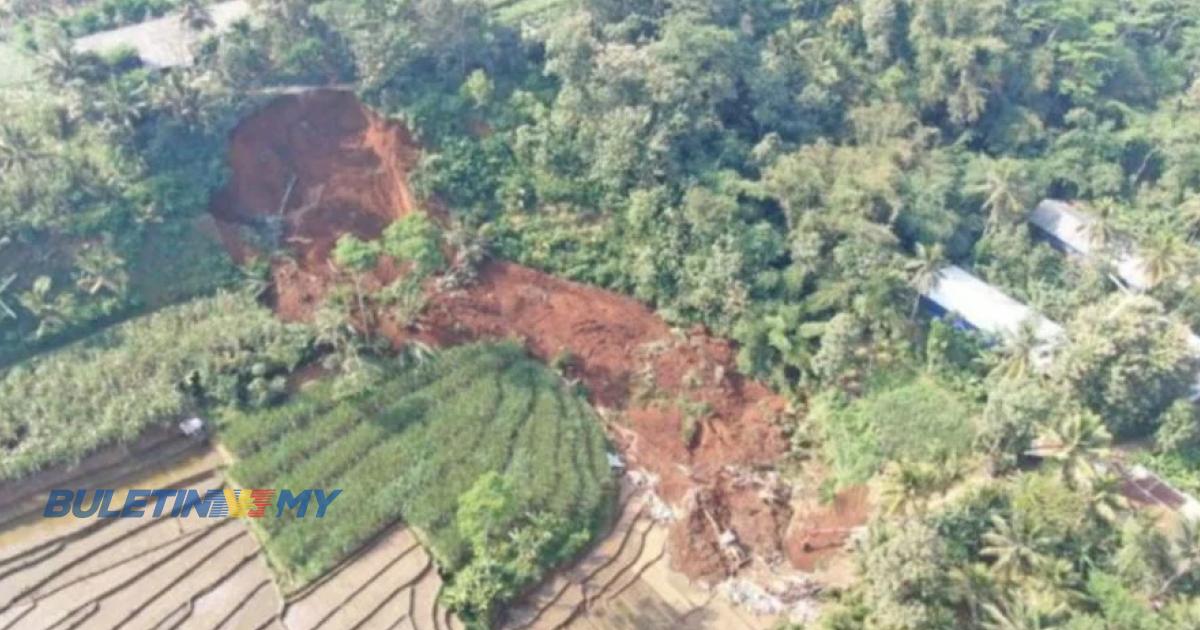 Tanah runtuh di Jawa Timur ragut dua nyawa, seorang hilang