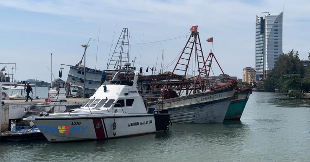 Dua bot nelayan Vietnam kaut sotong di perairan Terengganu dirampas