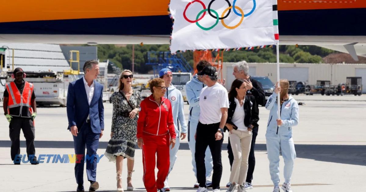 Bendera Olimpik tiba di LA, tuan rumah 2028