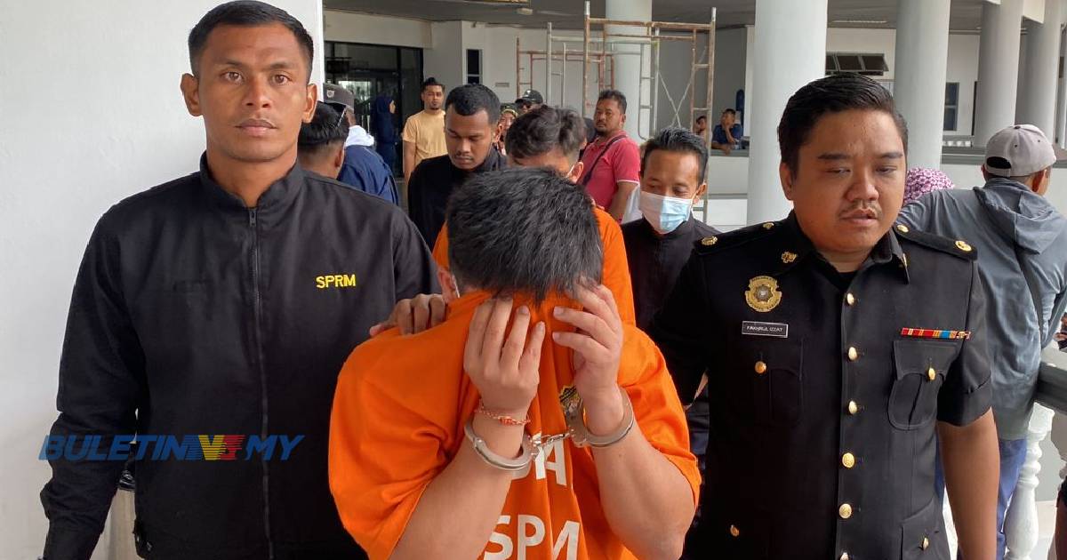 Pengarah urusan antara dua direman, disyaki kemuka butir matan palsu 