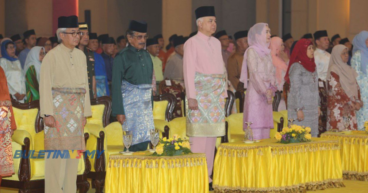 Sultan Nazrin berangkat ke Majlis Sambutan Maulidur Rasul negeri Perak