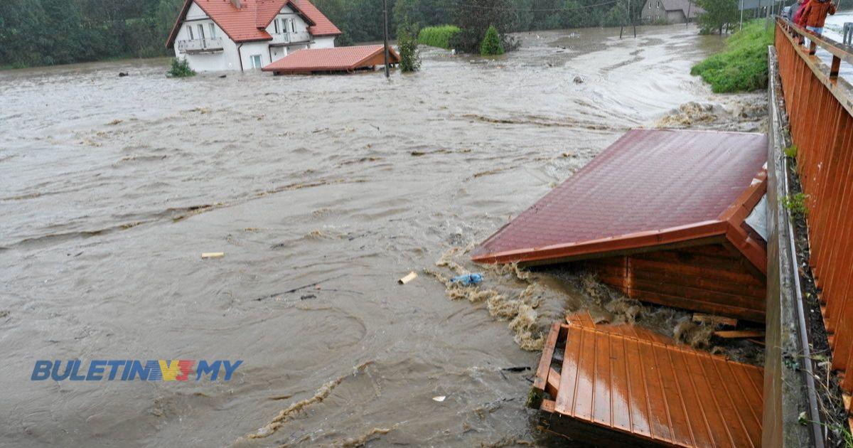 Banjir: Empangan kedua pecah, perkhidmatan kereta api Poland-Republik Czech digantung