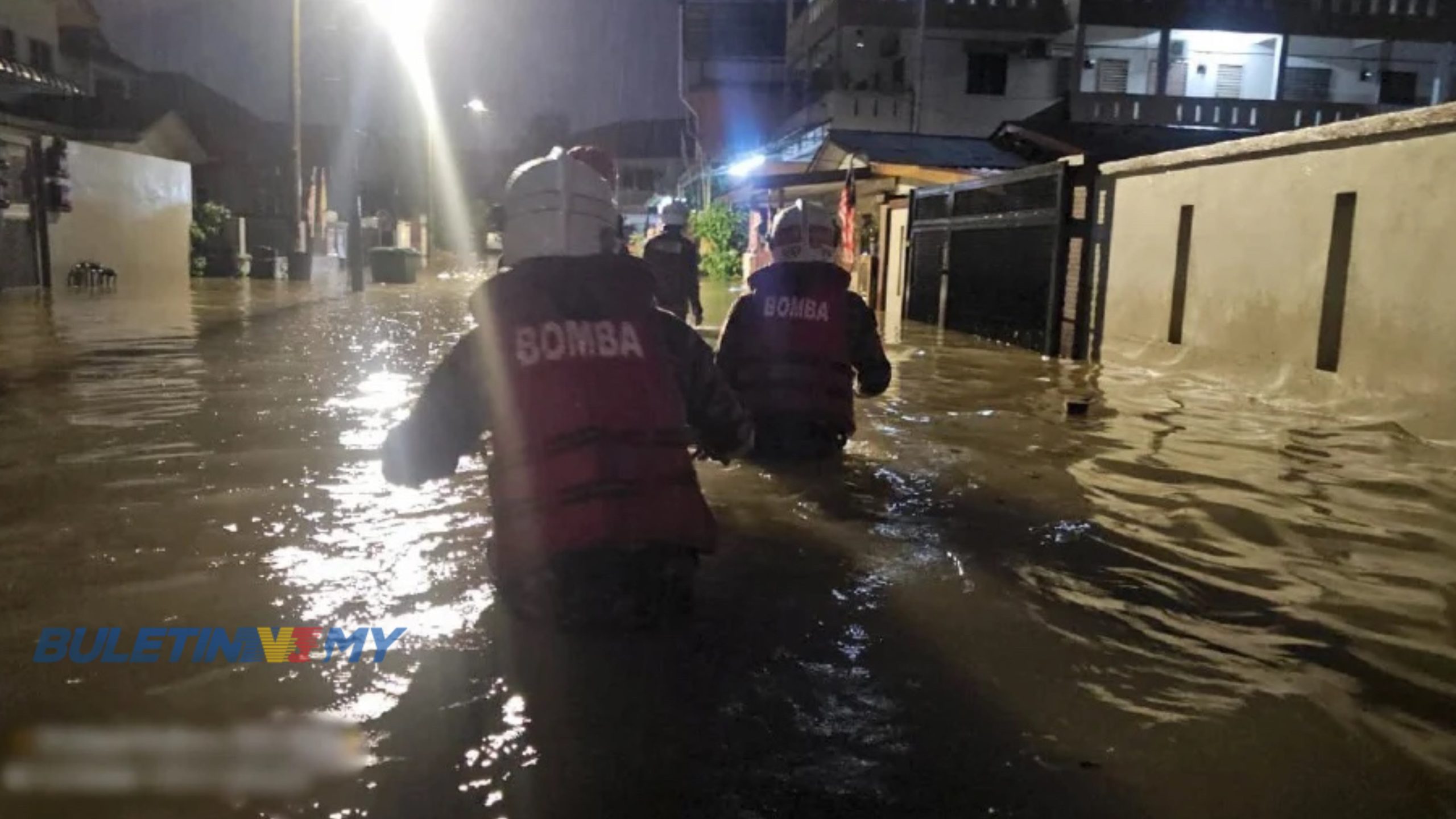 Banjir kilat di Selayang, 48 mangsa dipindahkan