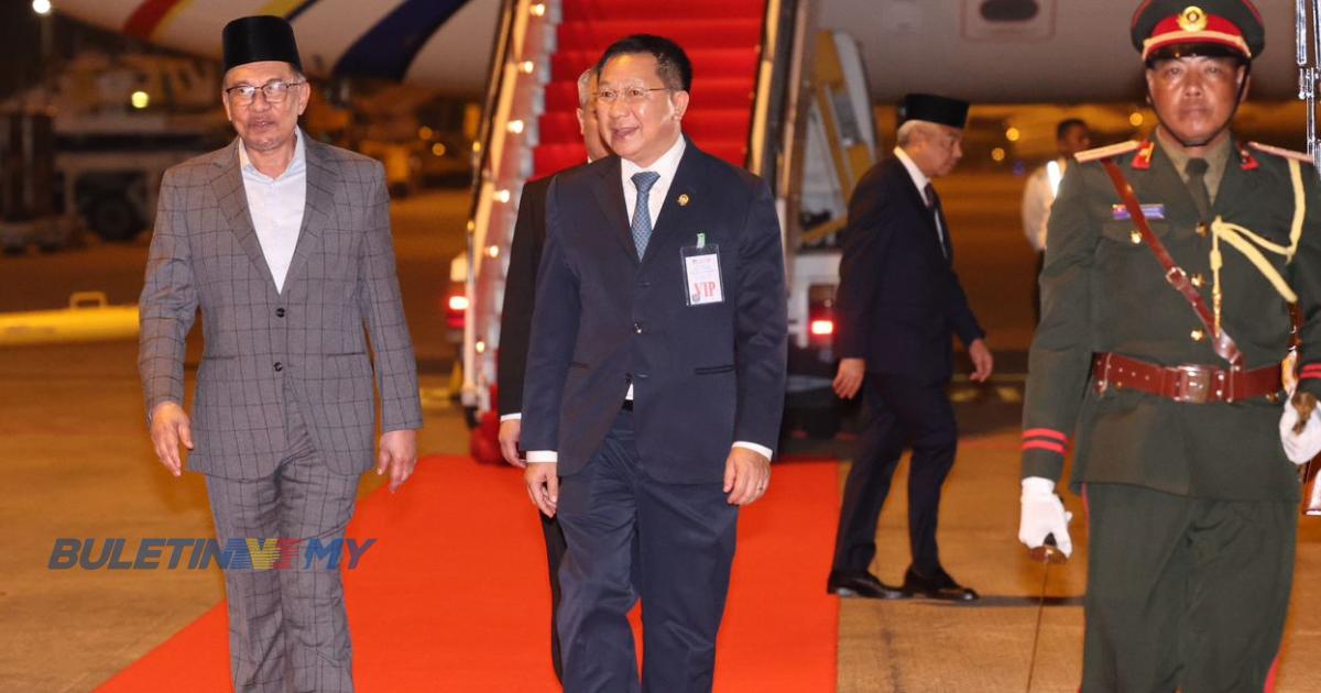 PM tiba di Vientiane, hadiri Sidang Kemuncak ASEAN ke-44 dan 45