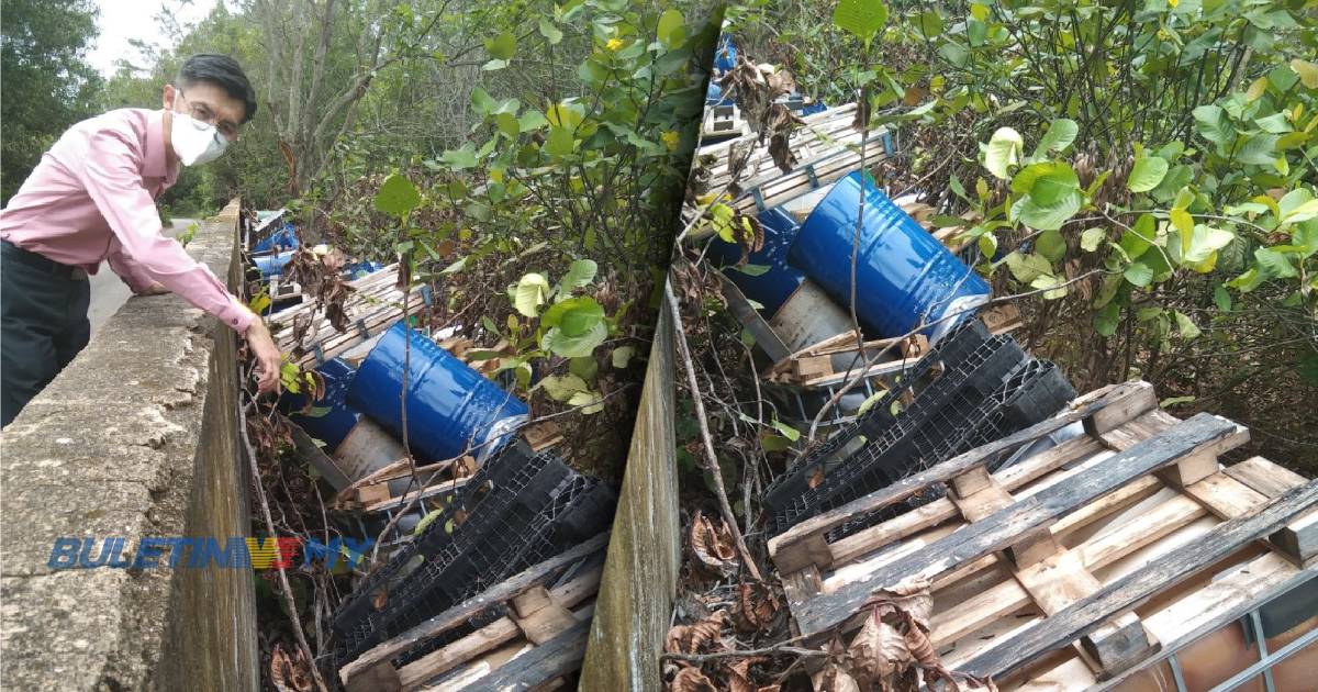 Tong dipercayai mengandungi sisa toksik dibuang dalam kebun sawit