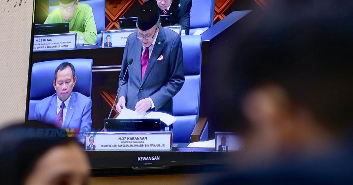 Penjawat awam Sabah terima bonus sebulan gaji